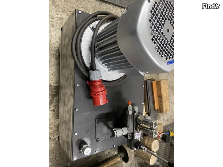 Myydään Hydraulikoneikko