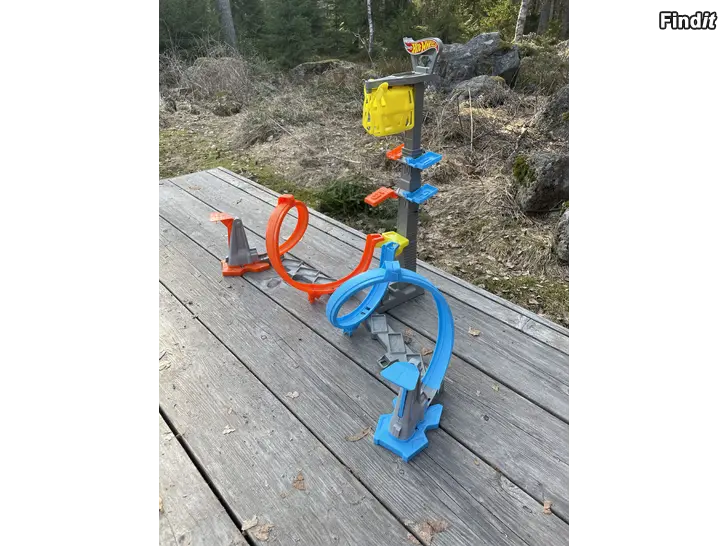 Säljes Hot wheels bana