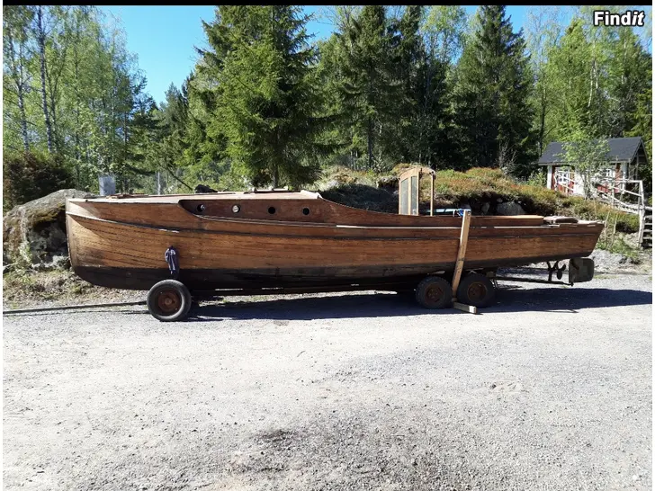 Myydään Träbåt CG-Petterson i mahogny och furu