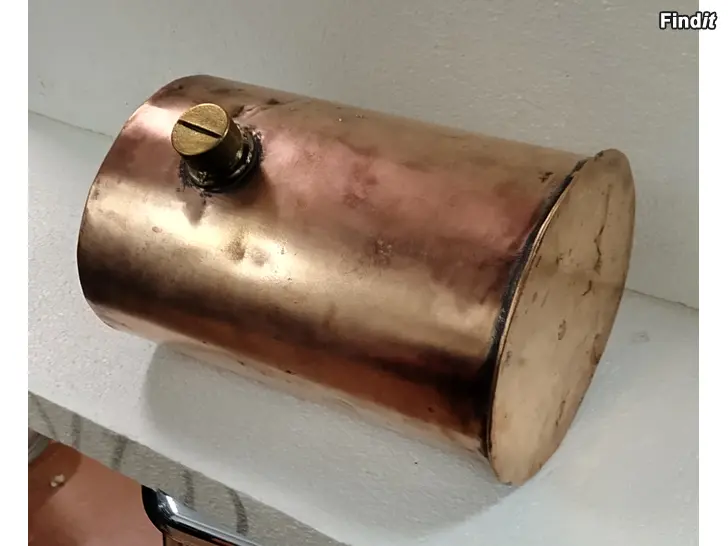Myydään Polttoainetankki