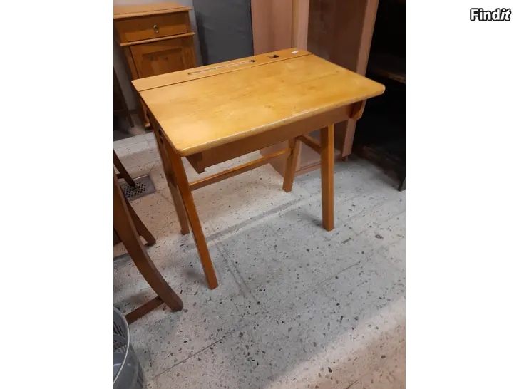 Säljes Trä Pulpet
