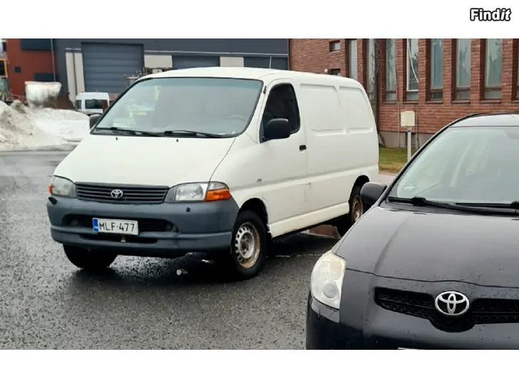 Köpes TOYOTA HIACE D