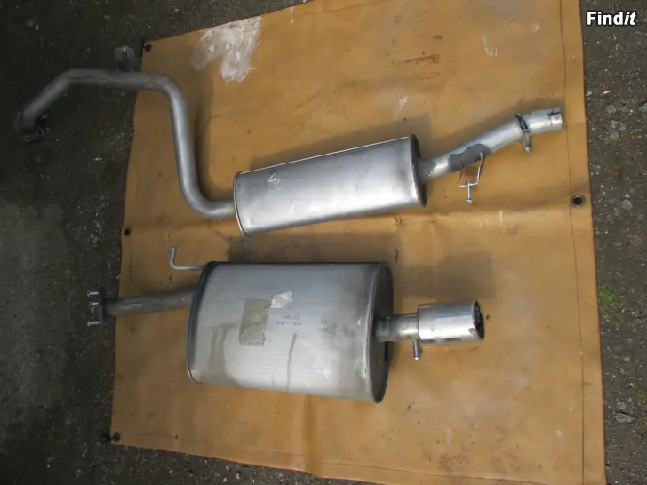 Myydään Lähes UUSI Volvo S40/V40, 1996-2004, koko PAKOPUTKI