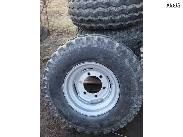 Säljes Släpvagnsdäck 4 st
