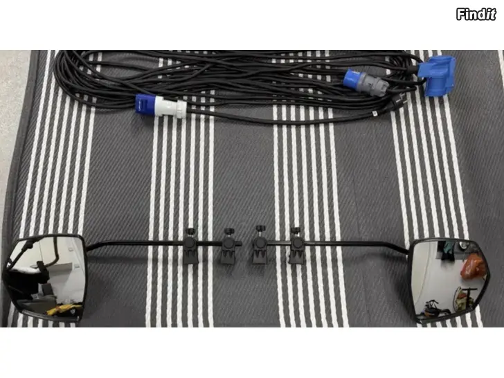 Säljes Camping tillbehör speglar och ström samt bomlås