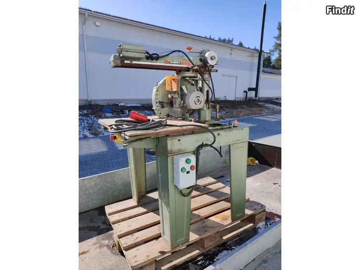 Myydään Stor Dewalt 1420 Radial kapsåg cirkel 3 kW