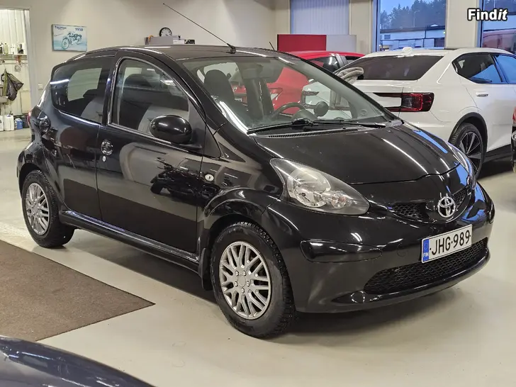 Säljes TOYOTA AYGO 1.0Vvti + , 153tkm -08 nyserv