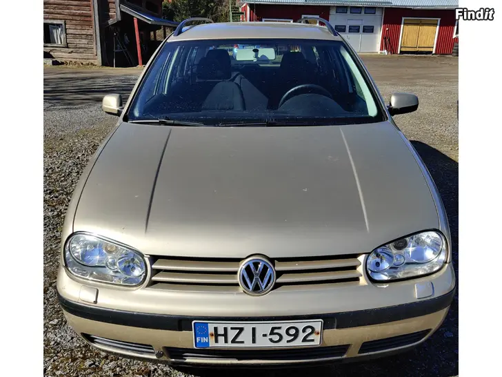 Myydään Vw golf farkku ensimmäiseltä omistajalta