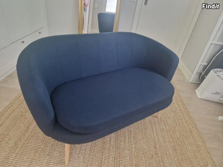 Myydään Sohva