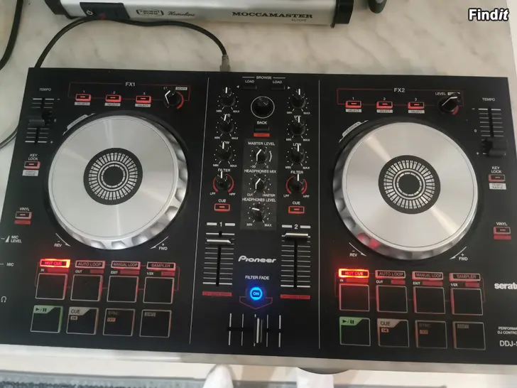 Myydään DJ-Konrolleri