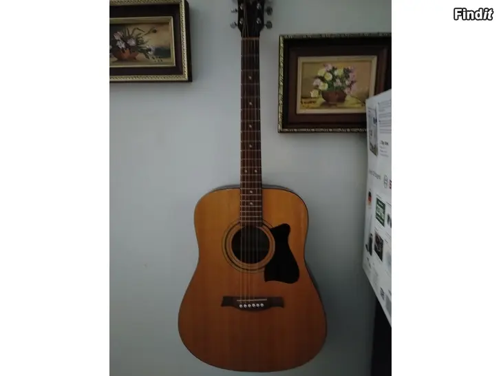 Myydään Ibanez Kitara