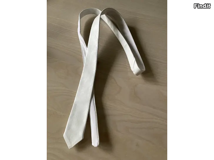 Säljes Vit läderkravatt