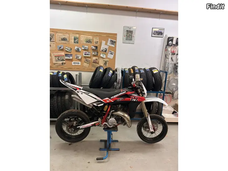 Säljes Husqvarna motorcykel