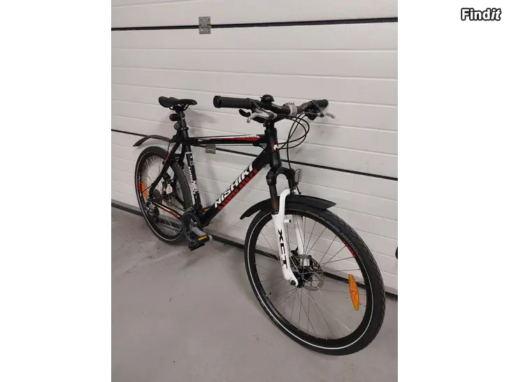 Myydään Nishiki Colorado 26