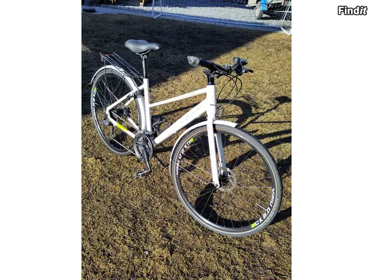 Myydään Nishiki 401 fitnesspyörä myydään