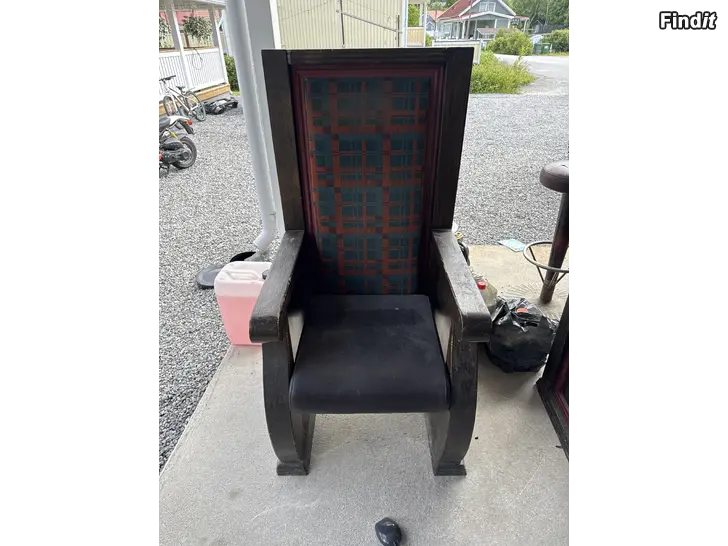 Myydään Loossi tuolit mancave