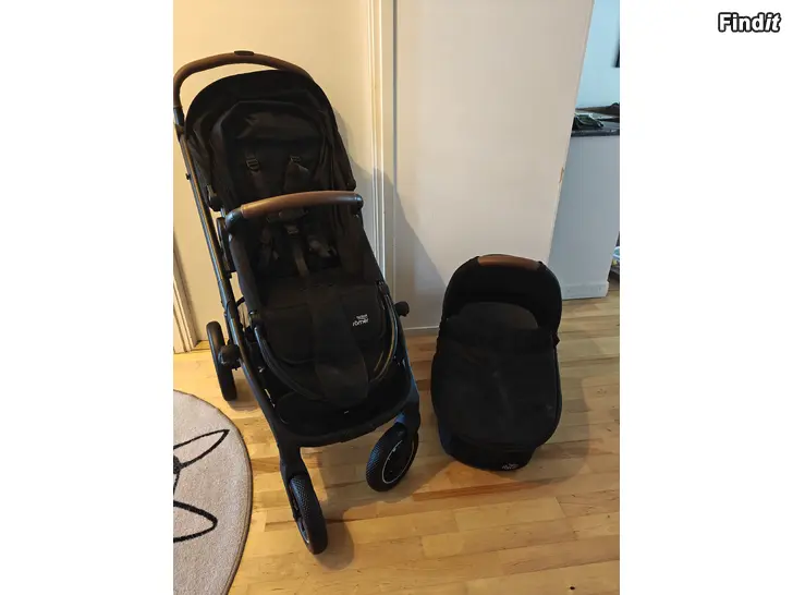 Myydään Britax Smile 3/5Z yhdistelmävaunut