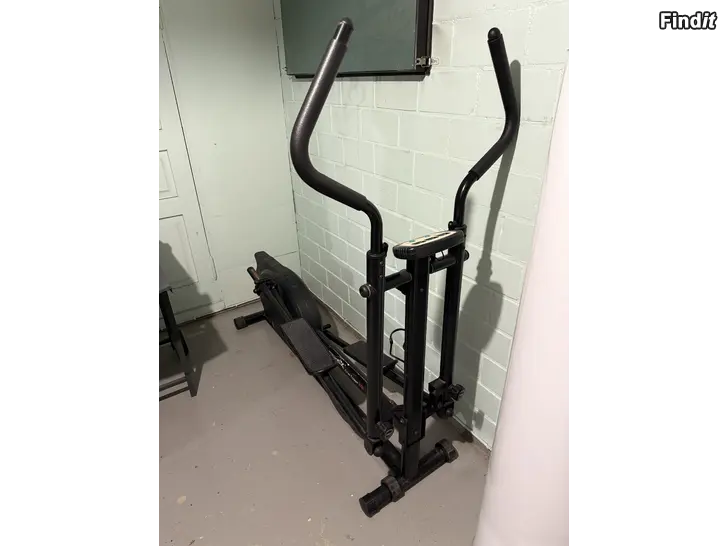 Säljes Crosstrainer Elliptix Cross Trainer5000  bra skick