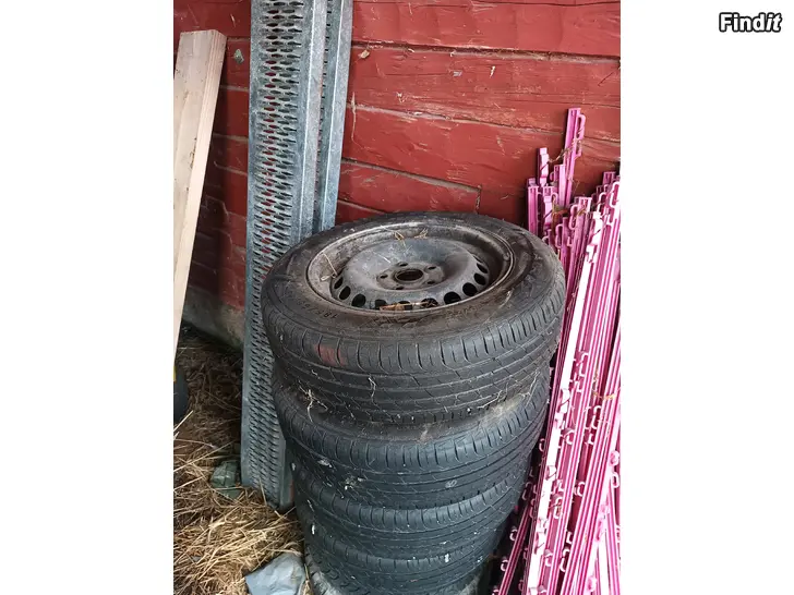 Säljes Däck 185/65R15