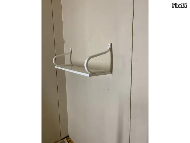 Säljes Vägghyllor