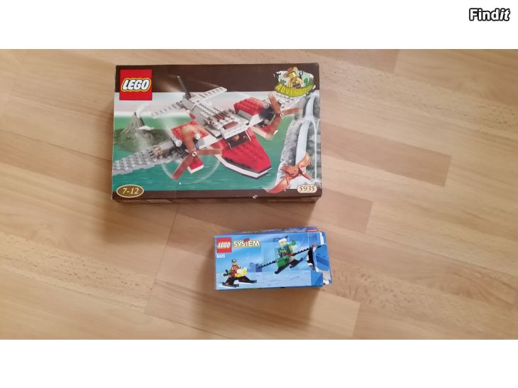 Myydään Lego 5935 ja 6425