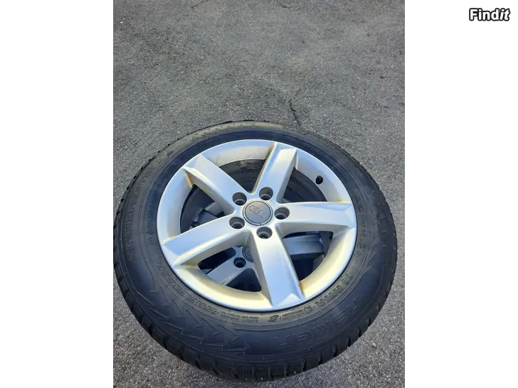 Myydään Audi Alufälgar 16 5x112 med dubbdäck 205/60/16