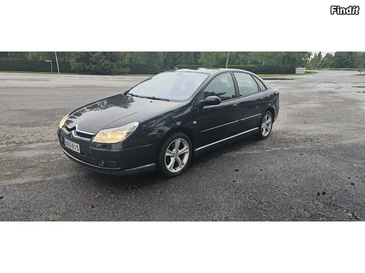 Myydään Citroen c5 2.0 manuaali vm2006