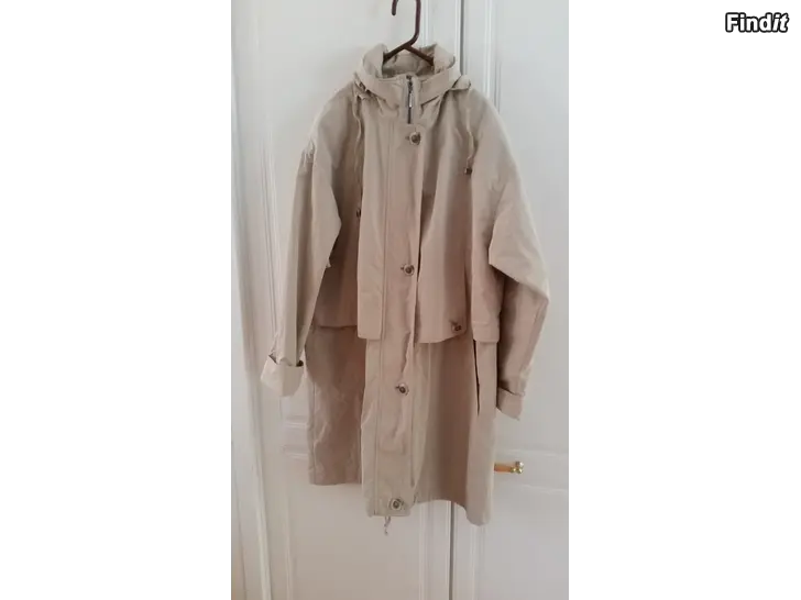 Myydään Naisten takki peessi Merci Collection koko 34  -6e