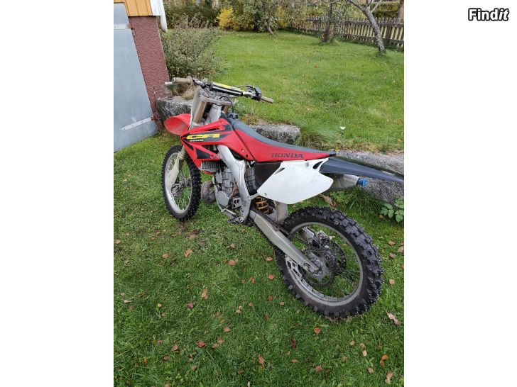 Säljes Honda CR 250 R 2005 till Salu