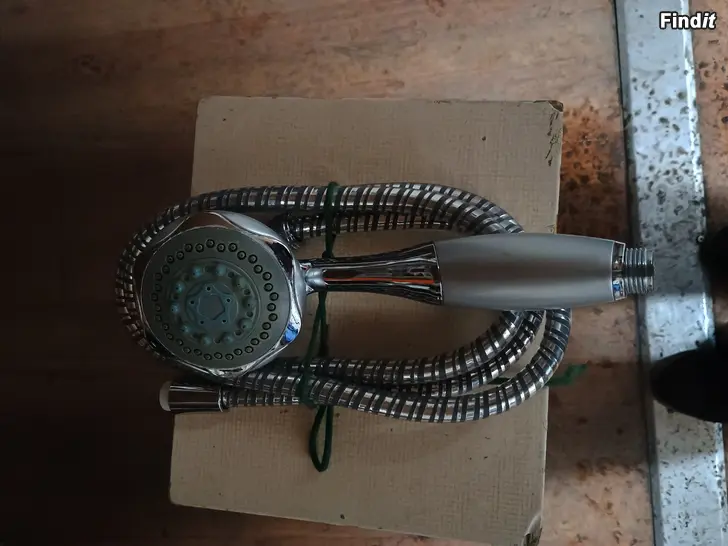 Myydään Suihkuletku+kahva