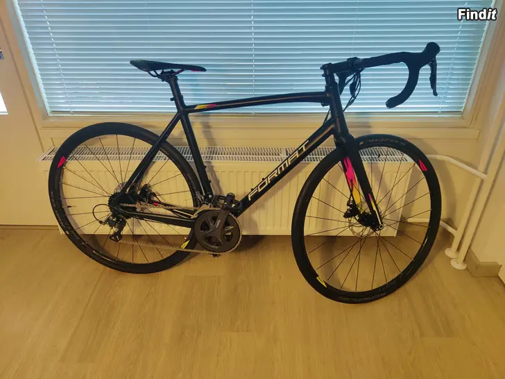 Myydään Cyclocross Format 2222
