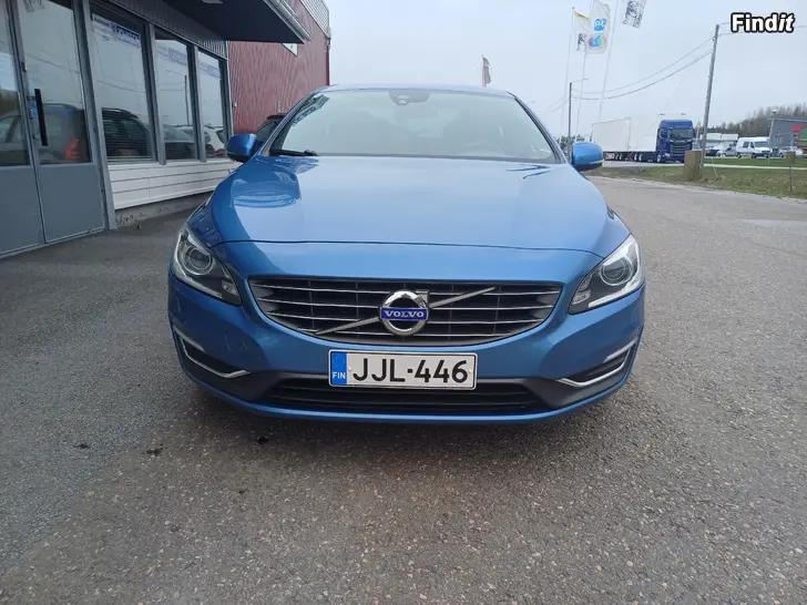 Säljes VOLVO S 60