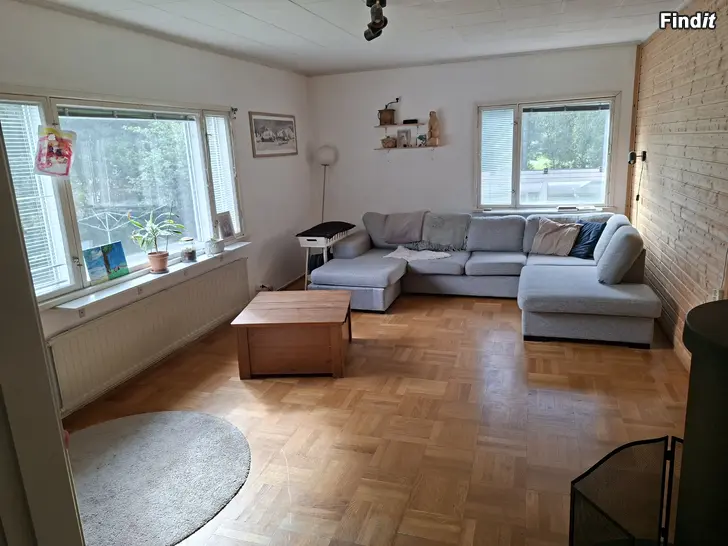 Vuokrataan Sött stor hus med trädgård, Tillgänglig från den 1 augusti 2026