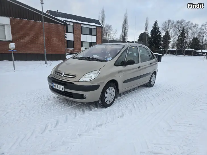 Myydään Citroën xsara picasso 2.0i automaatti  vain aj.128 tkm