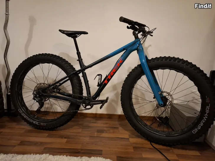 Myydään Trek Farley 5