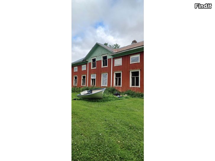 Myydään Hirsitalo purettavaksi