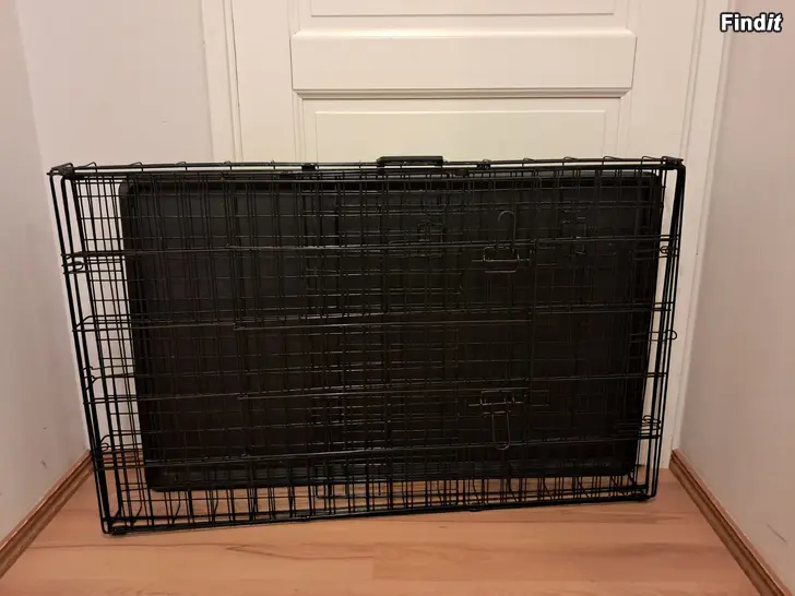 Säljes Hundbur / Koiran häkki, 107x68x75 cm