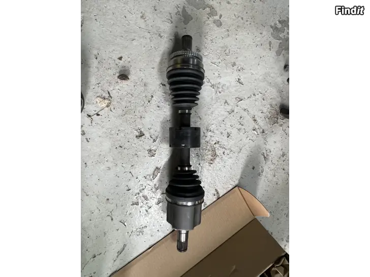 Säljes Volvo V/S 70 Mk1 TDI aut.V. Drivaxel/ vetoaksila