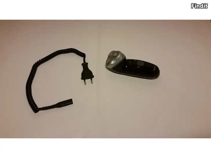 Säljes Partakone PHILIPS HQ 6696 ladattava 8e