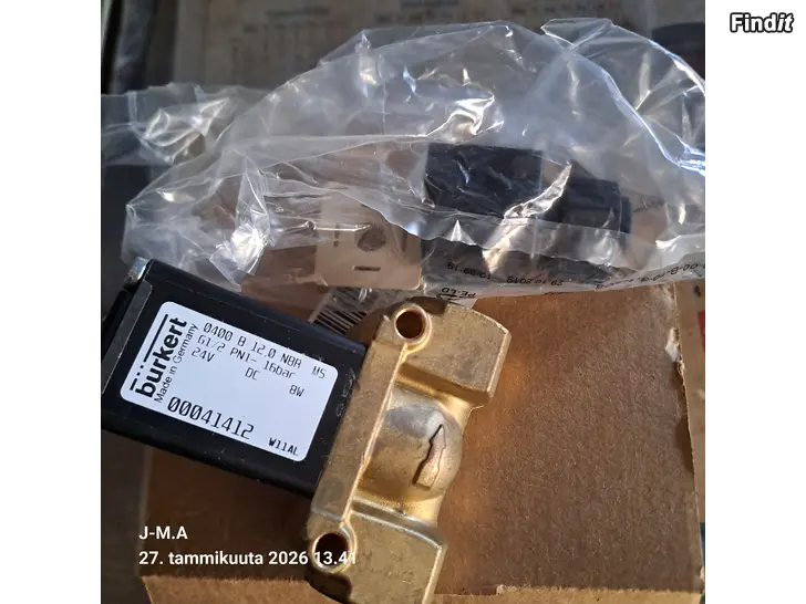 Myydään Magneetti venttiilit 2kpl 24v