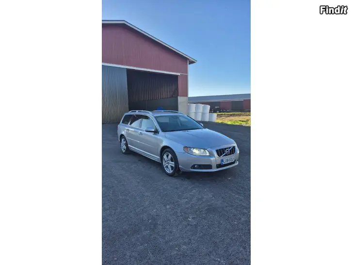 Säljes Volvo v70 D5 Awd Summum NYBESKITAD och Nyservad