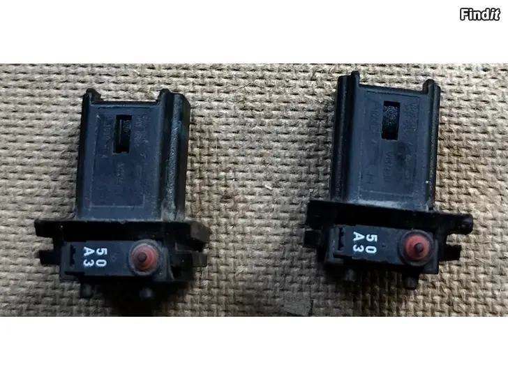 Myydään Mikrokytkin pölykapselit sarja