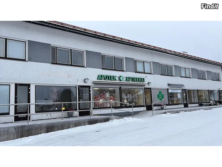 Vuokrataan Uthyres lägenhet 3r, kök, badrum,wc ca. 76m2 i centrum av Oravais