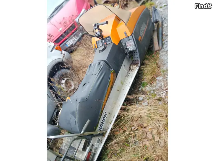 Säljes Ski-doo Scandic lång modell