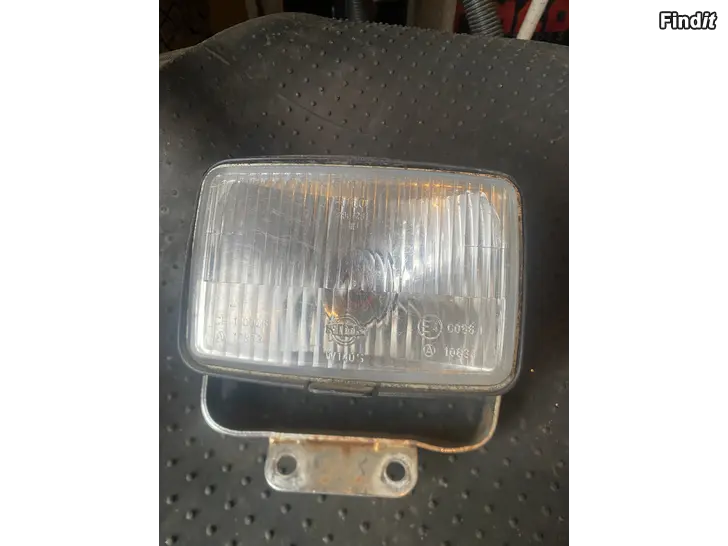 Myydään Suzuki pv niox