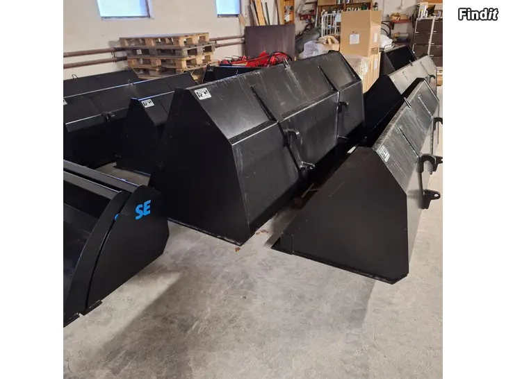 Säljes Ny  MP-Lift snöskopa 2,4 m, 1,7 m3 skopa