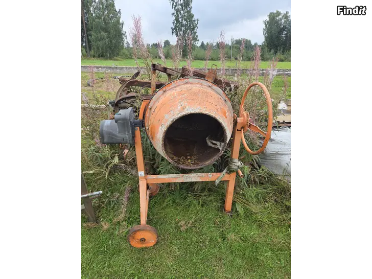 Säljes betongblandare