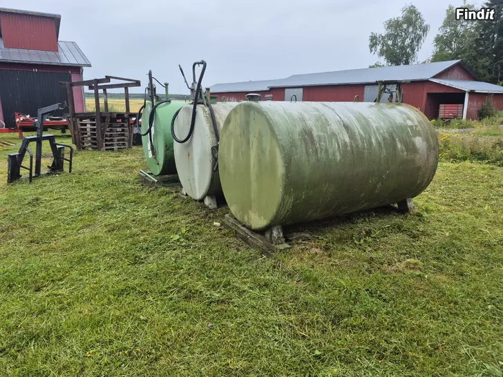 Säljes Bränsletankar