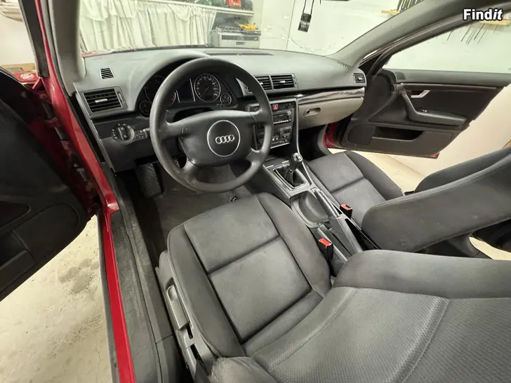 Myydään Audi A4 2.0 man