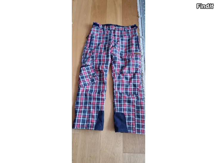 Myydään Slalom/snowboard byxor